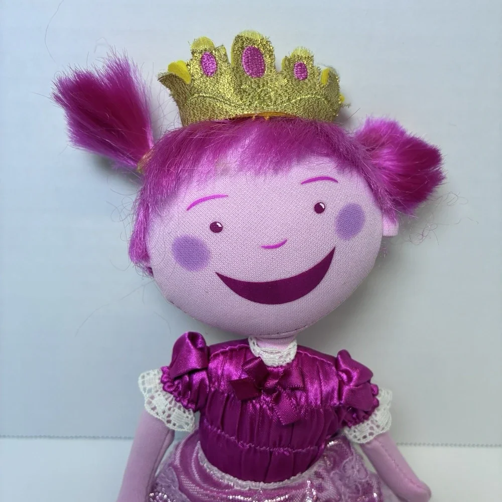 Pinkalicious Plush Doll Victoria Kann 11